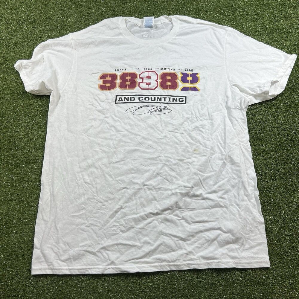 Lebron James NBA Record Breaking points fanatics branded tee-Size XL NWOT